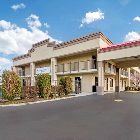 Econo Lodge Леноар Сити Екстериор снимка