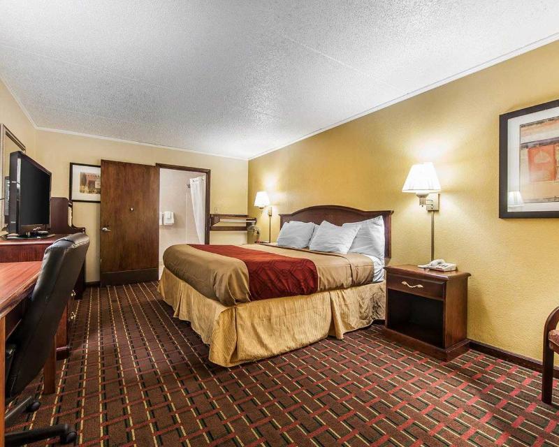 Econo Lodge Леноар Сити Екстериор снимка