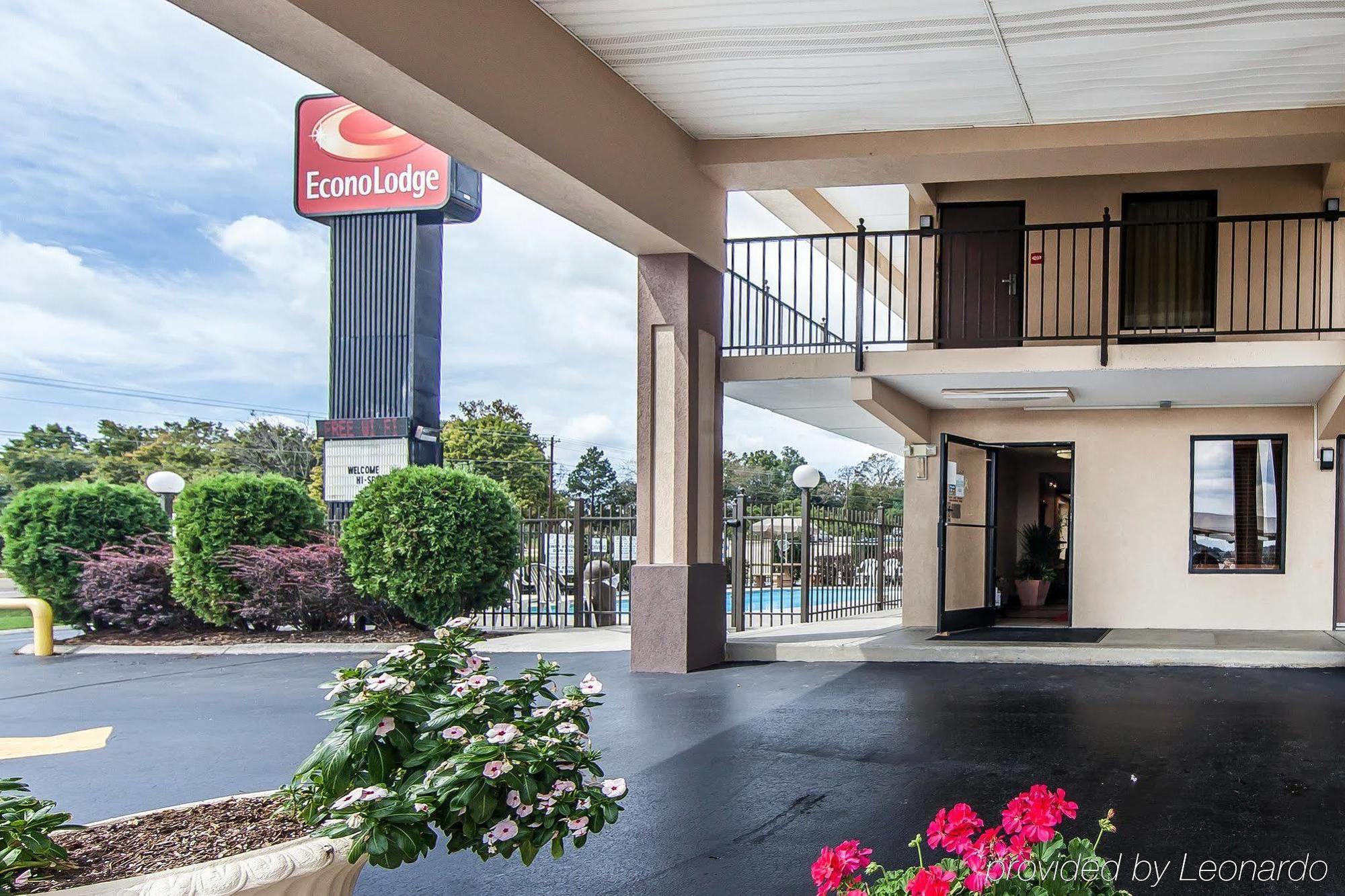 Econo Lodge Леноар Сити Екстериор снимка
