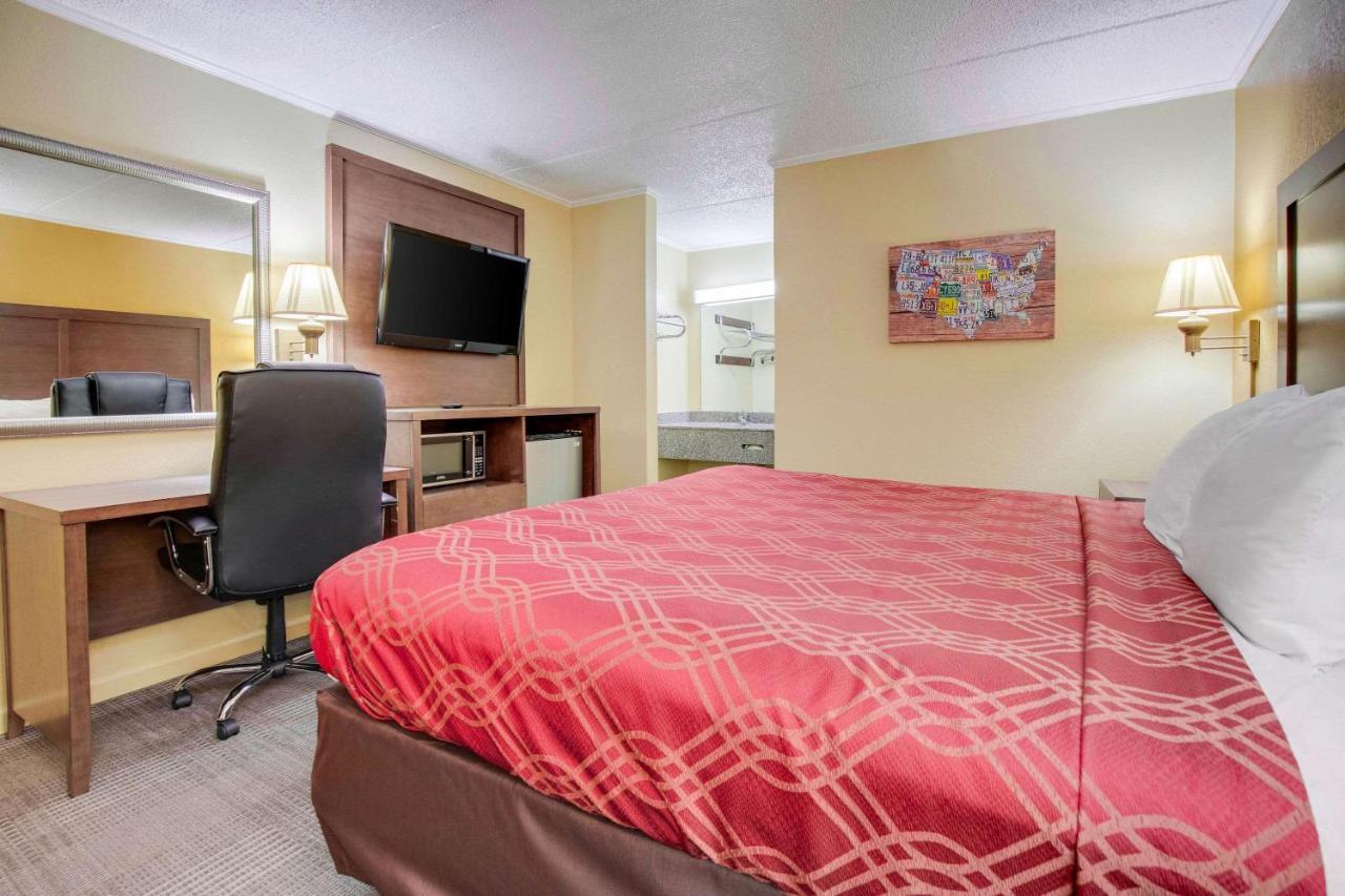 Econo Lodge Леноар Сити Екстериор снимка